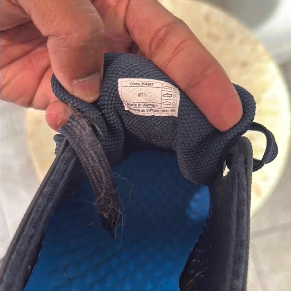 CROCS Dark Blue Athletic Shoes size 11